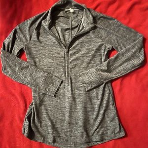 Under Armour, small, gray